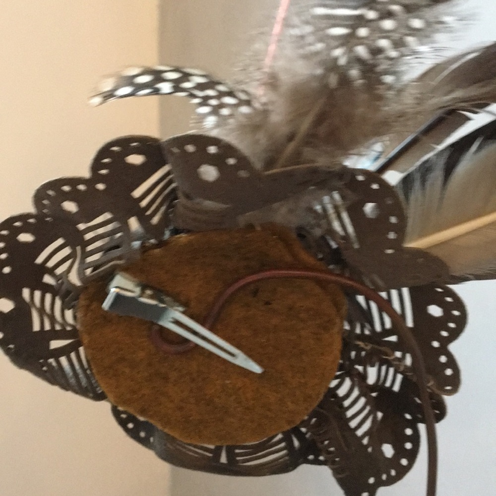 Fascinator - Picture 5 of 5